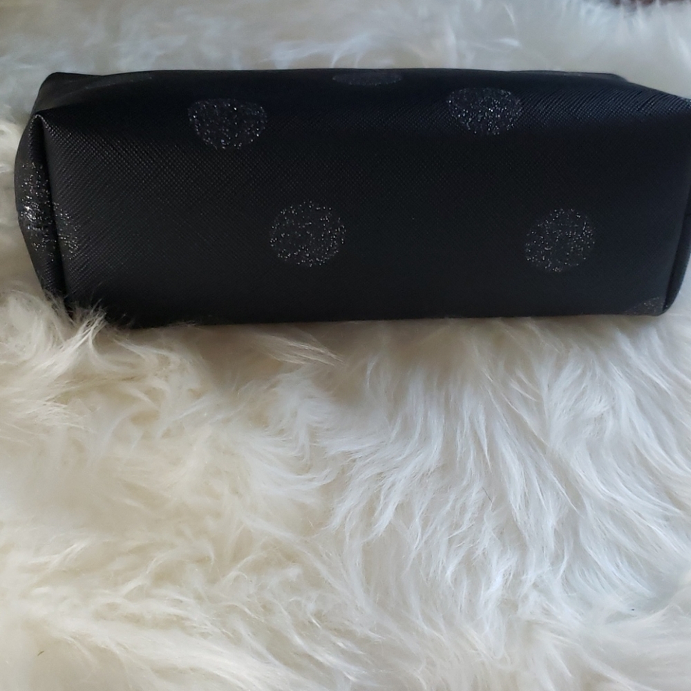 Kate Spade Pouch - Picture 4 of 6